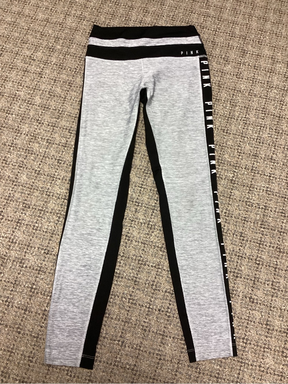 PINK Victoria's Secret Ultimate Black White Gray Active Leggings * Size Small